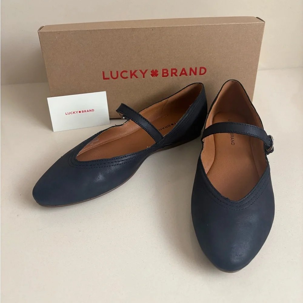 Lucky Brand Black Flats - Picture 4 of 5